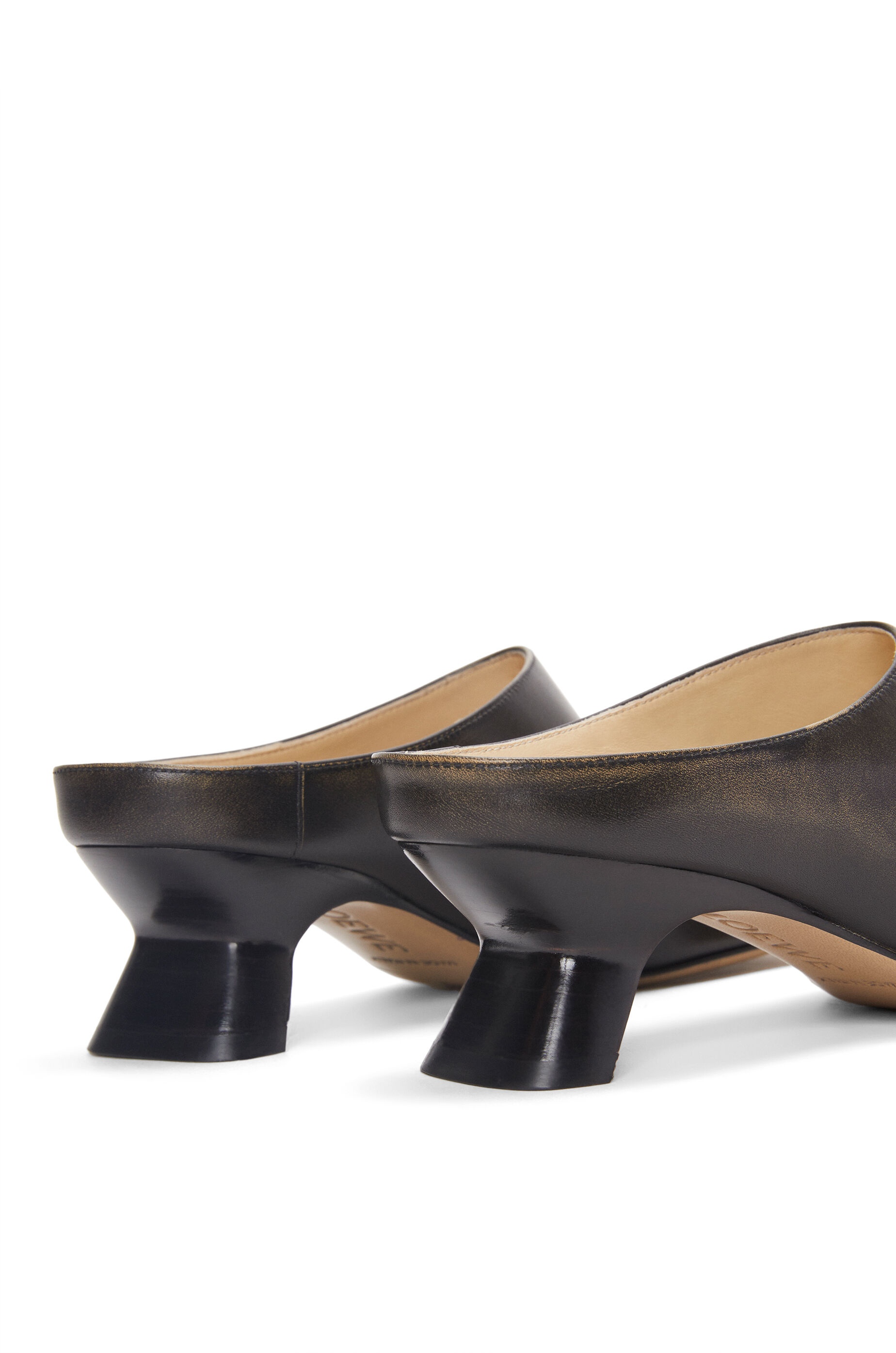 Kitten heel mule in bi-colour brushed-off calfskin - 5