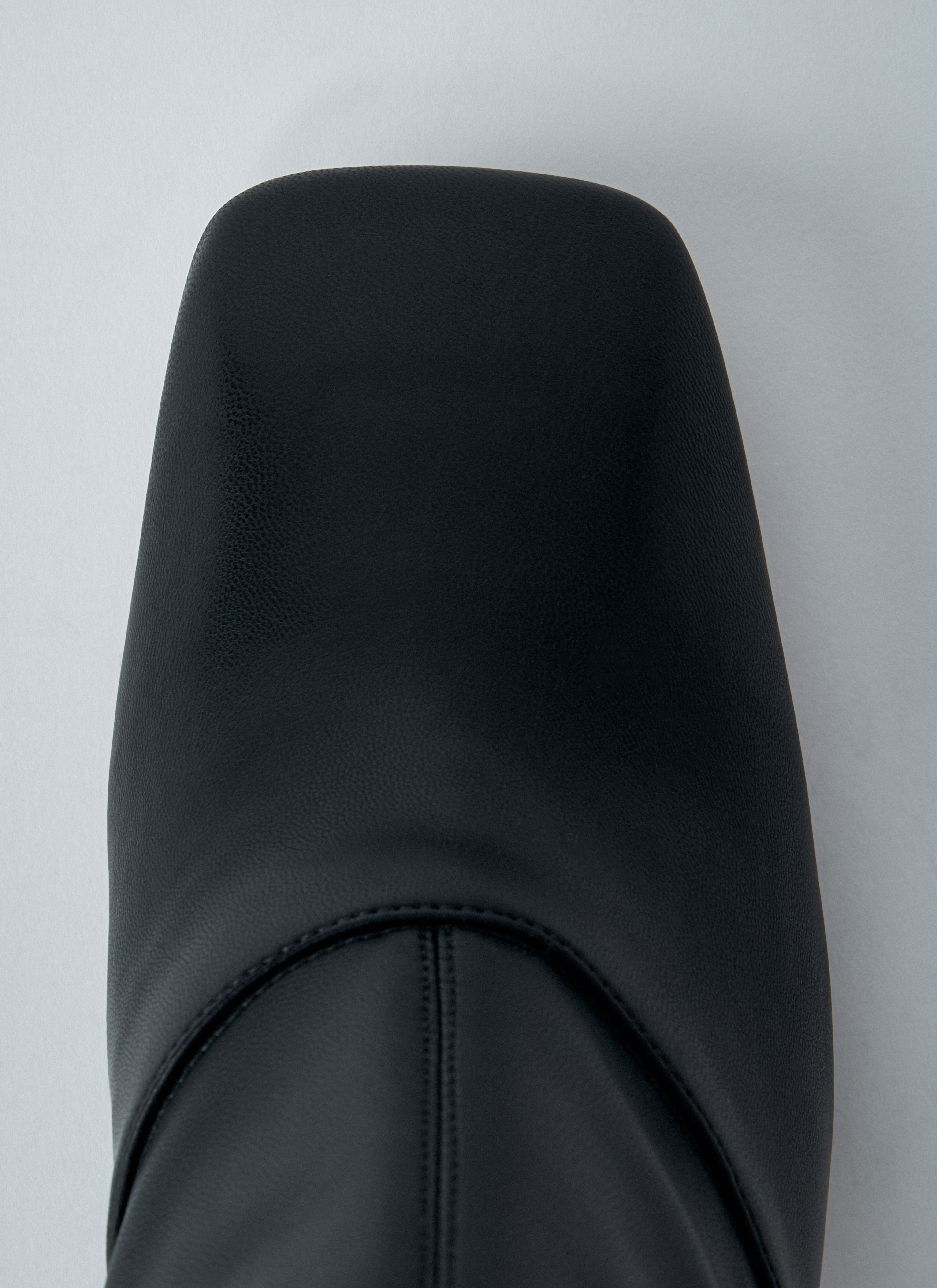 Chloé Women Janis Leather Boots - 6