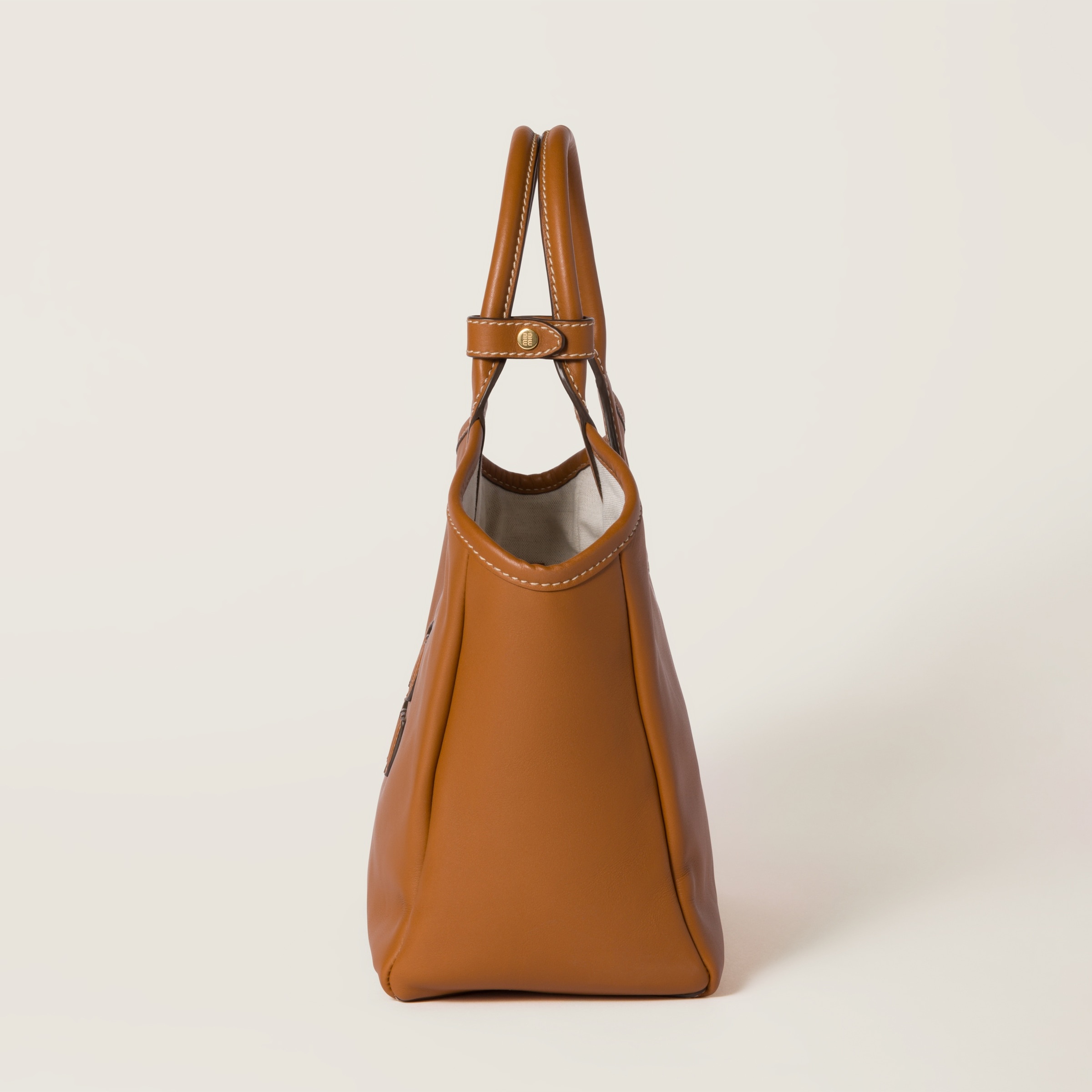 ショルダーバッグ・ポシェット MIU MIU Ivy leather shoulder bag Black Ivy Leather Bag | Miu Miu