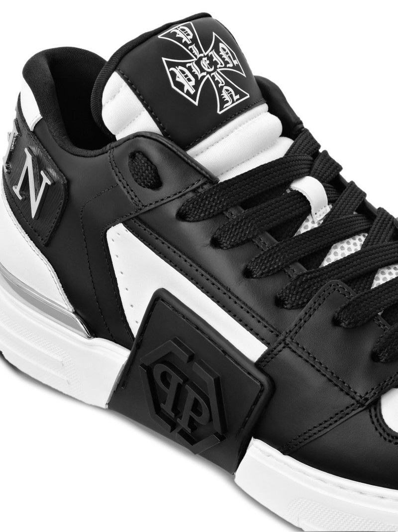Phantom Kicks skull-plaque leather sneakers 3