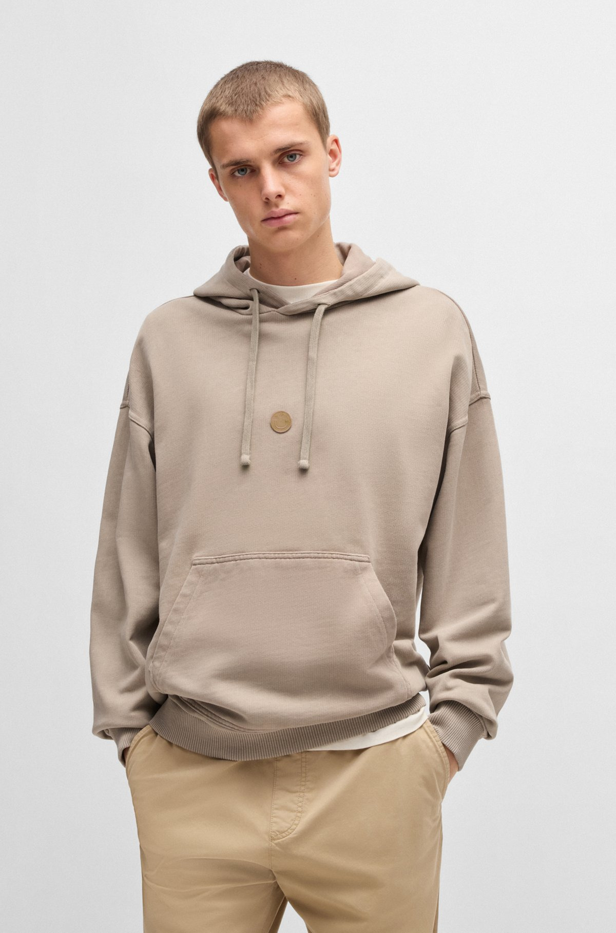 COTTON-TERRY HOODIE WITH A HAPPY HUGO LOGO BADGE - 2