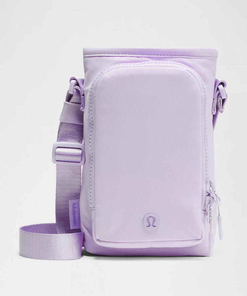 Water Bottle Crossbody with Front Pocket 2L 1