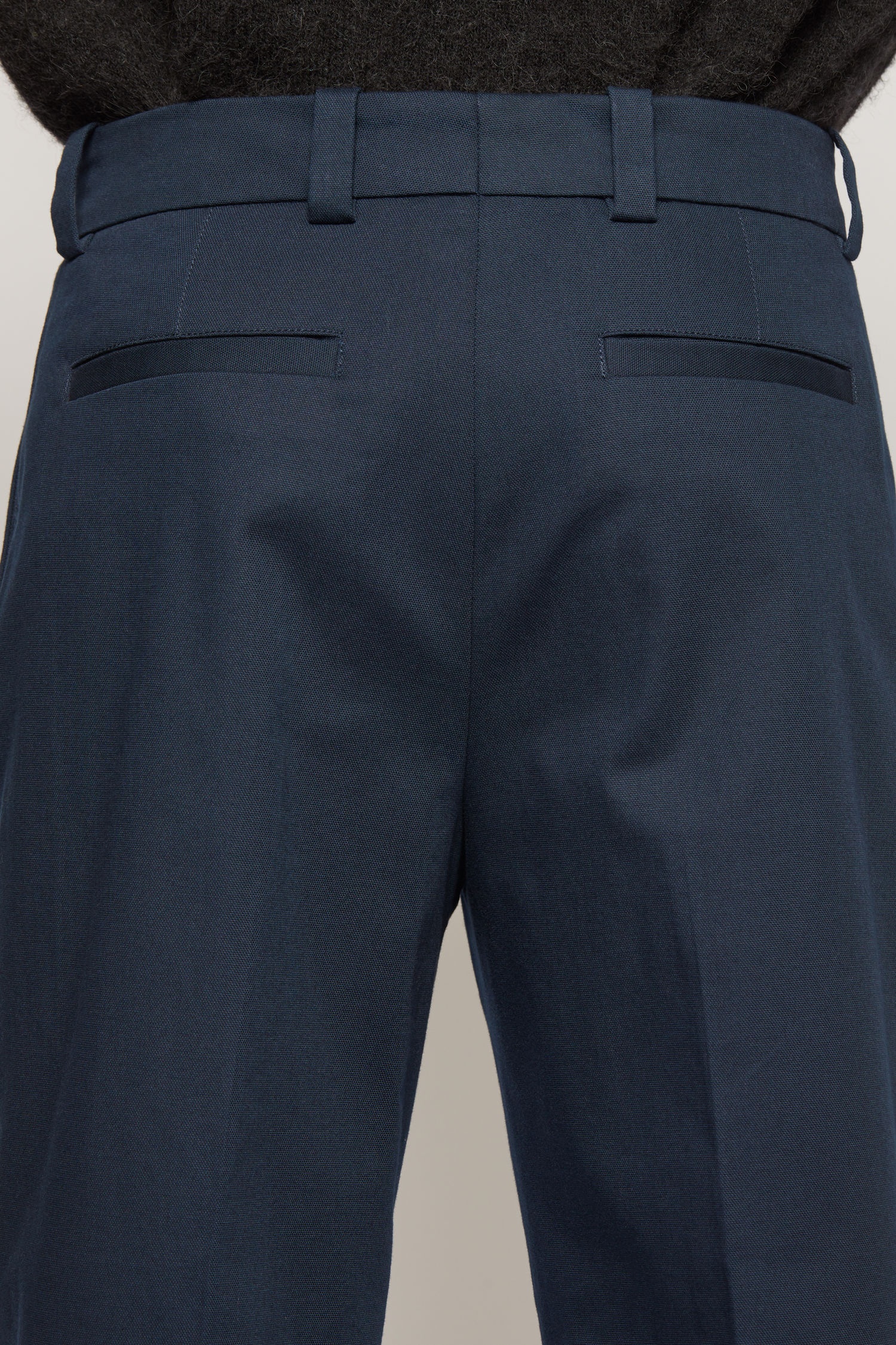 Cropped tapered-fit trousers navy blue - 5