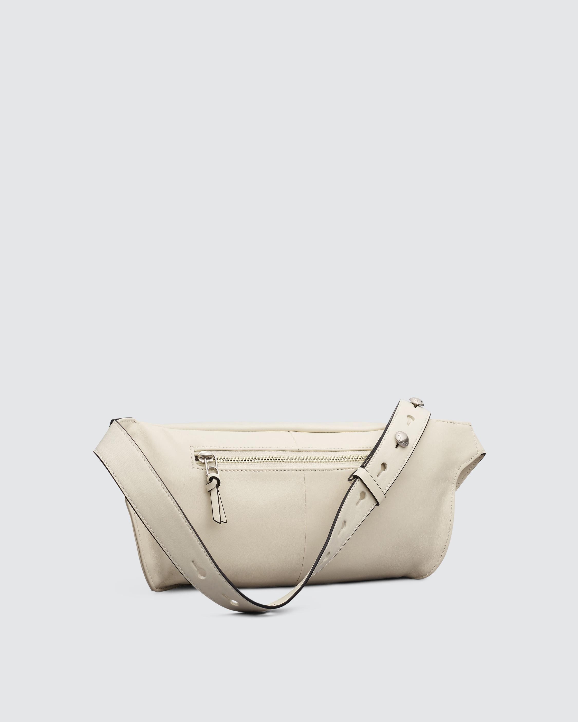 Commuter Fanny Pack - Leather
Small Fanny Pack - 3