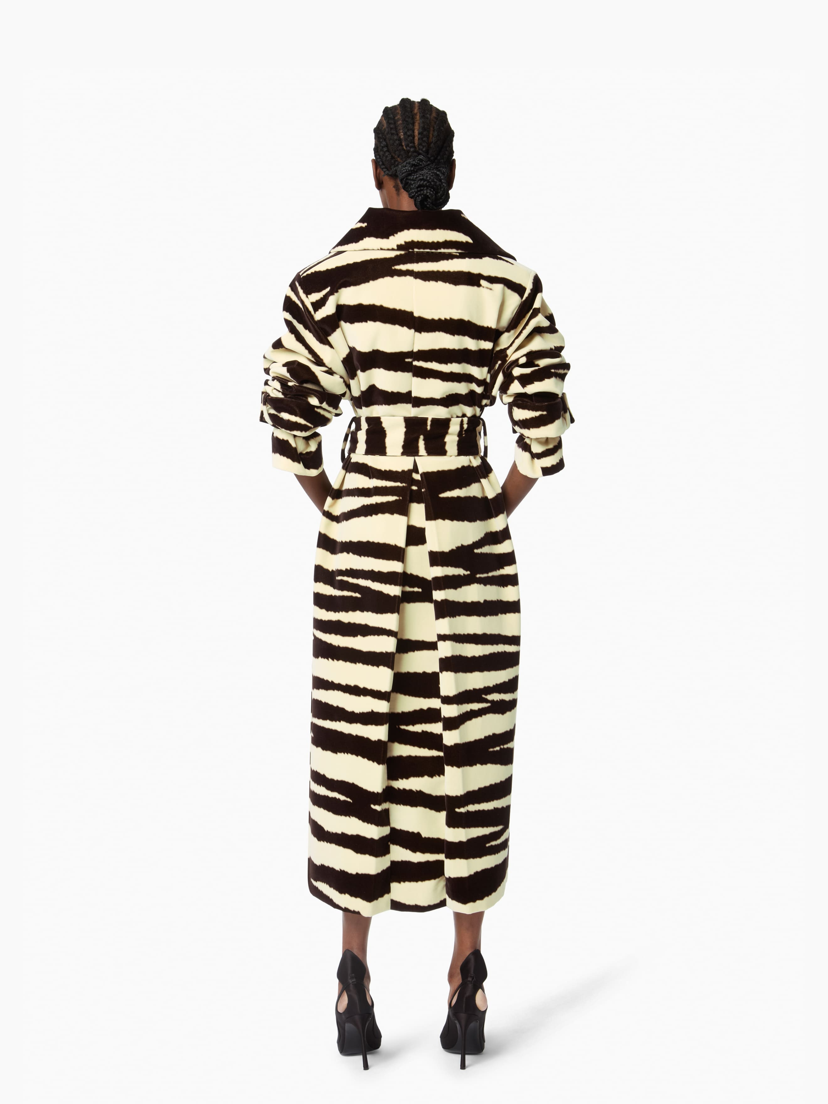 Long Zebra-Print Velvet Robe Coat - 7