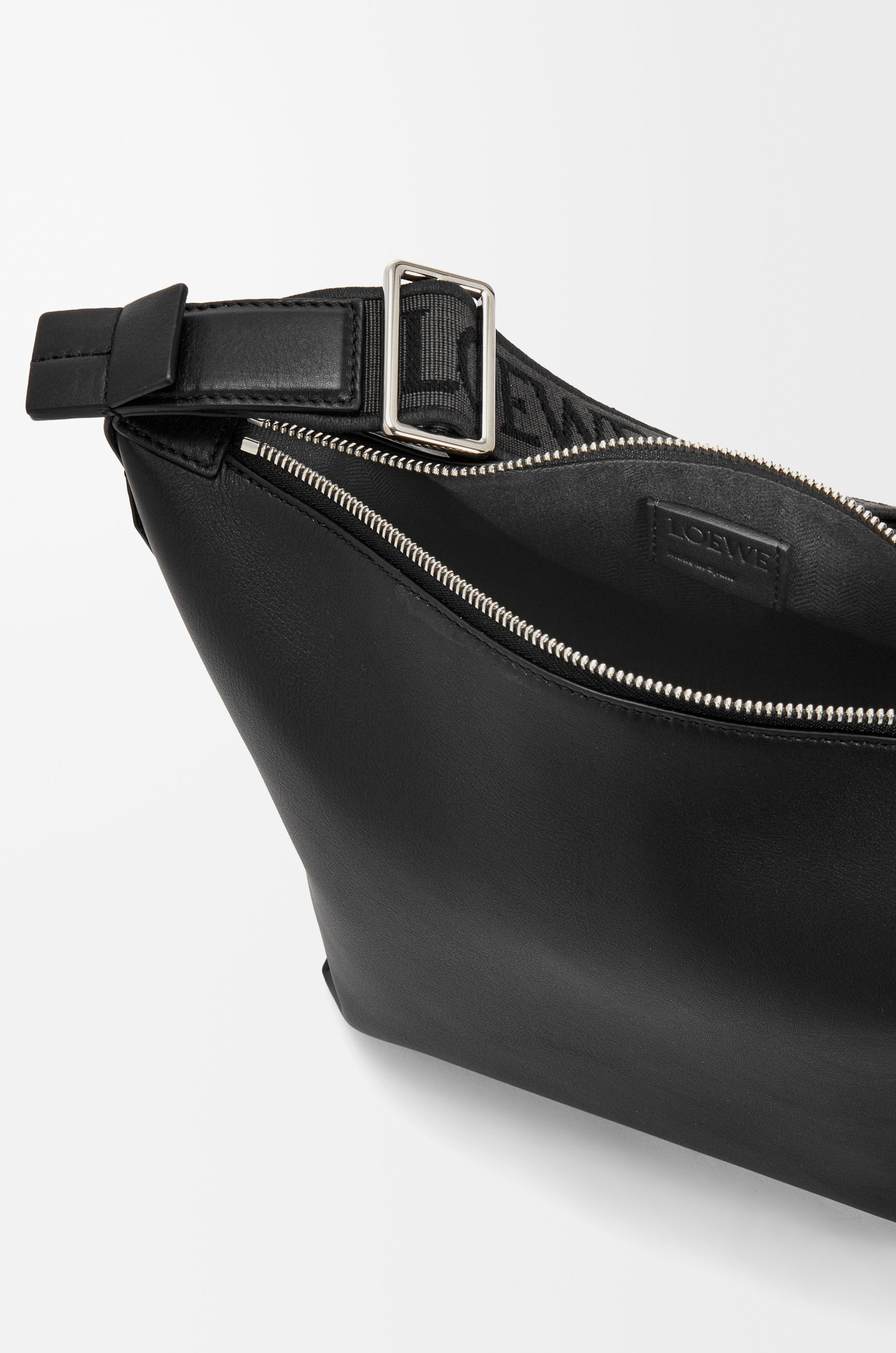 Small Cubi Crossbody bag in supple smooth calfskin and jacquard - 4