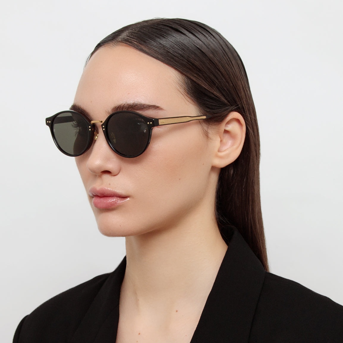 Marco Oval Sunglasses in Black - 4
