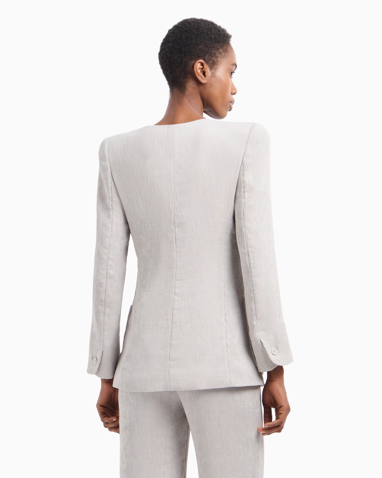 SINGLE-BREASTED JACKET IN FLUID CANNETÉ - 3