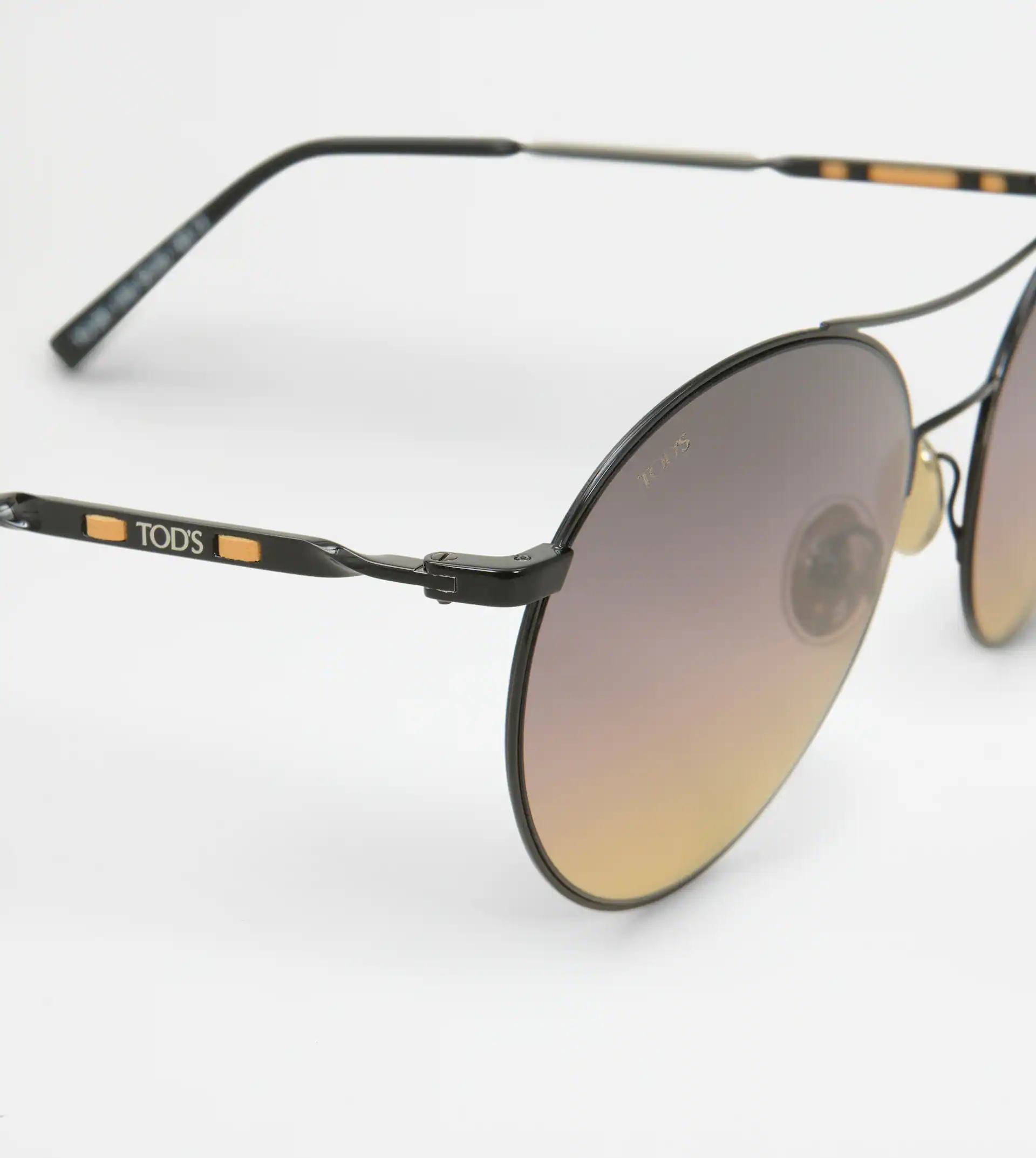 SUNGLASSES - BLACK - 4