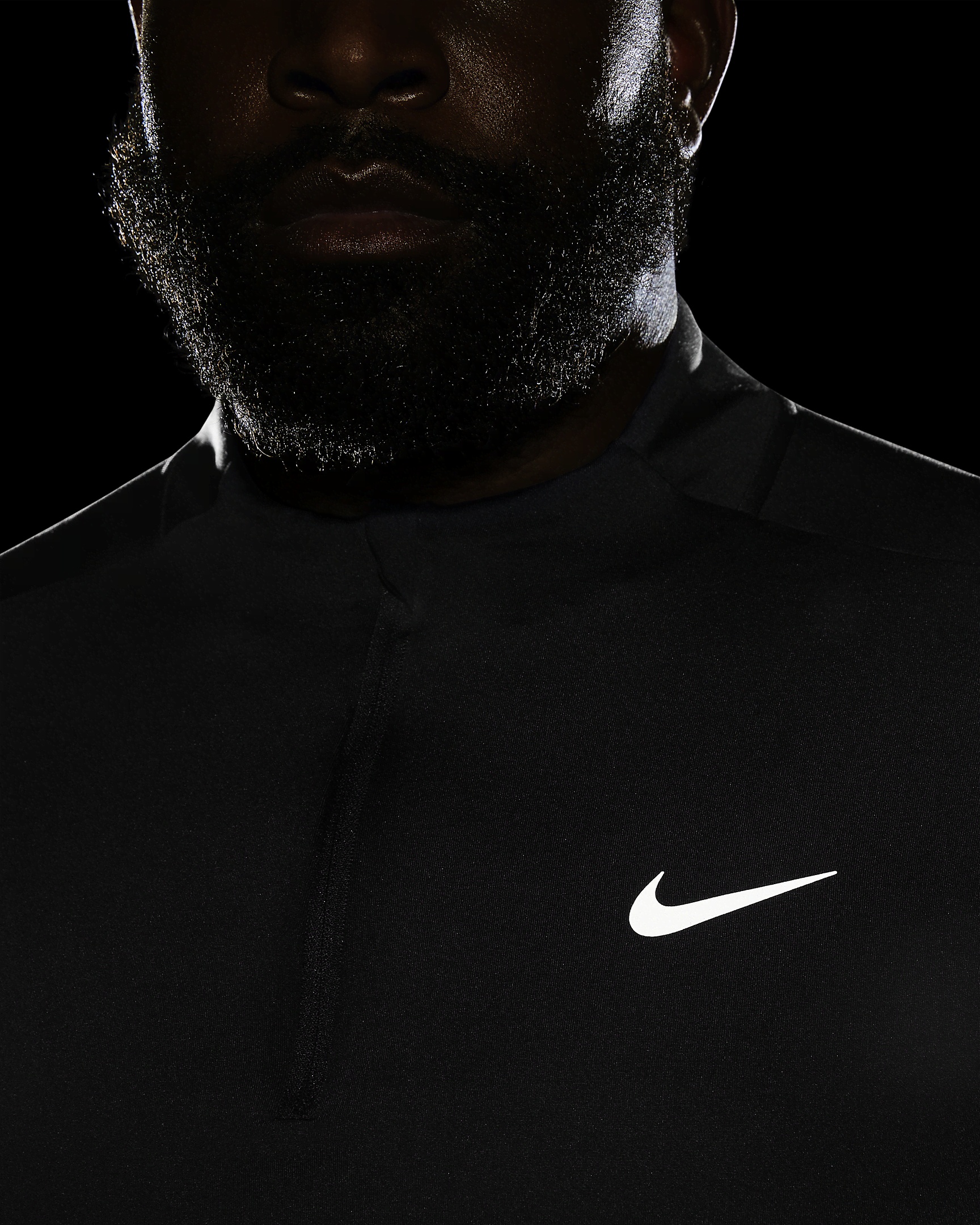 Nike Element Men's Dri-FIT 1/2-Zip Running Top - 15