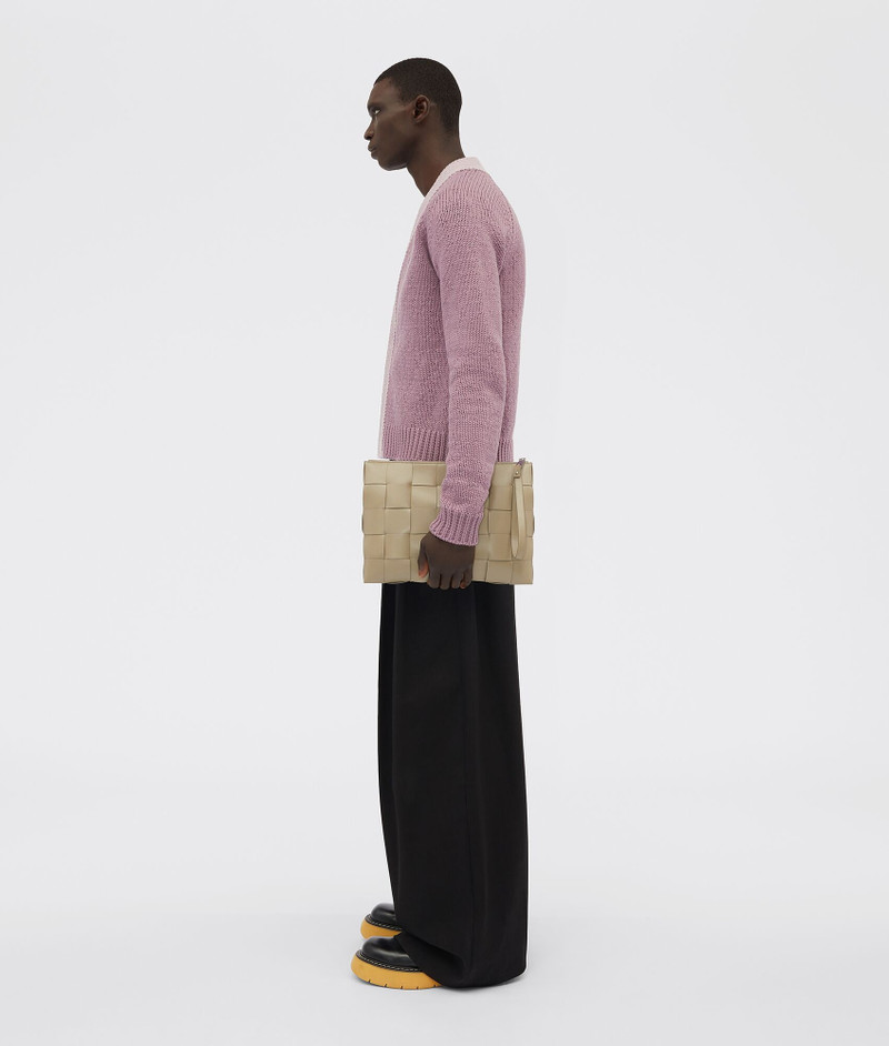 Bottega Veneta pouch outlook
