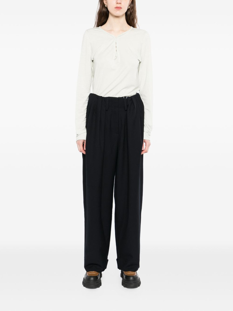OPEN YY gathered trousers outlook