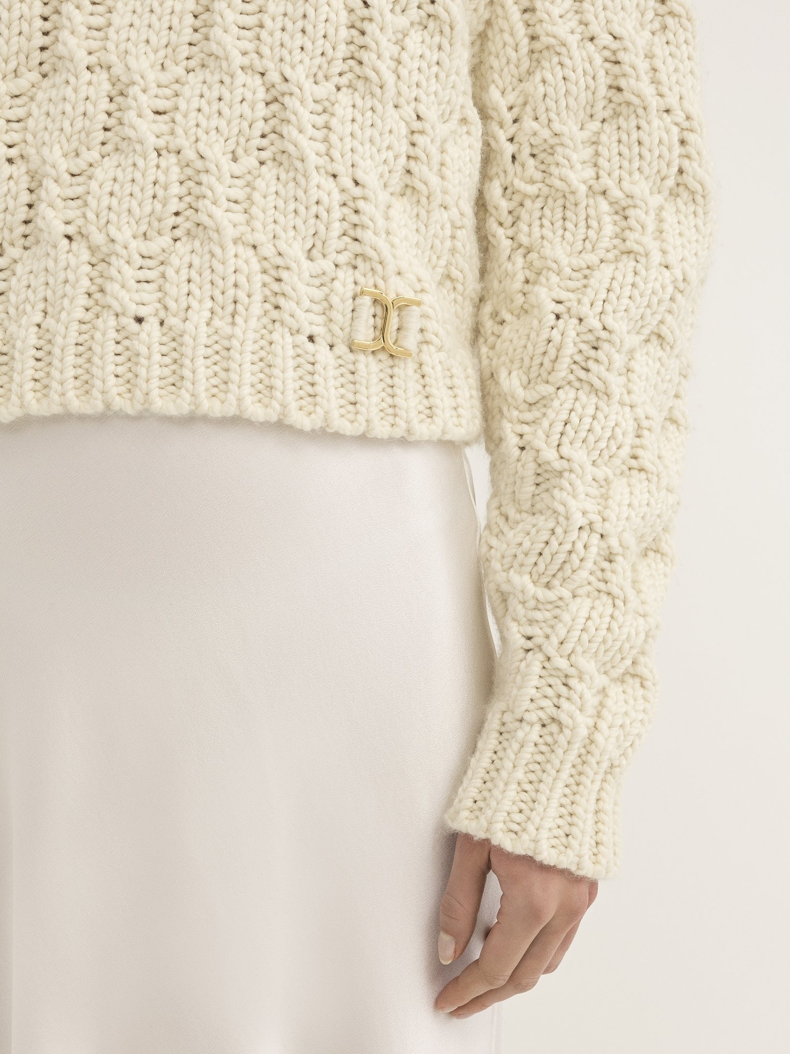 CROPPED INTARSIA KNITTED SWEATER IN WOOL BLEND - 7