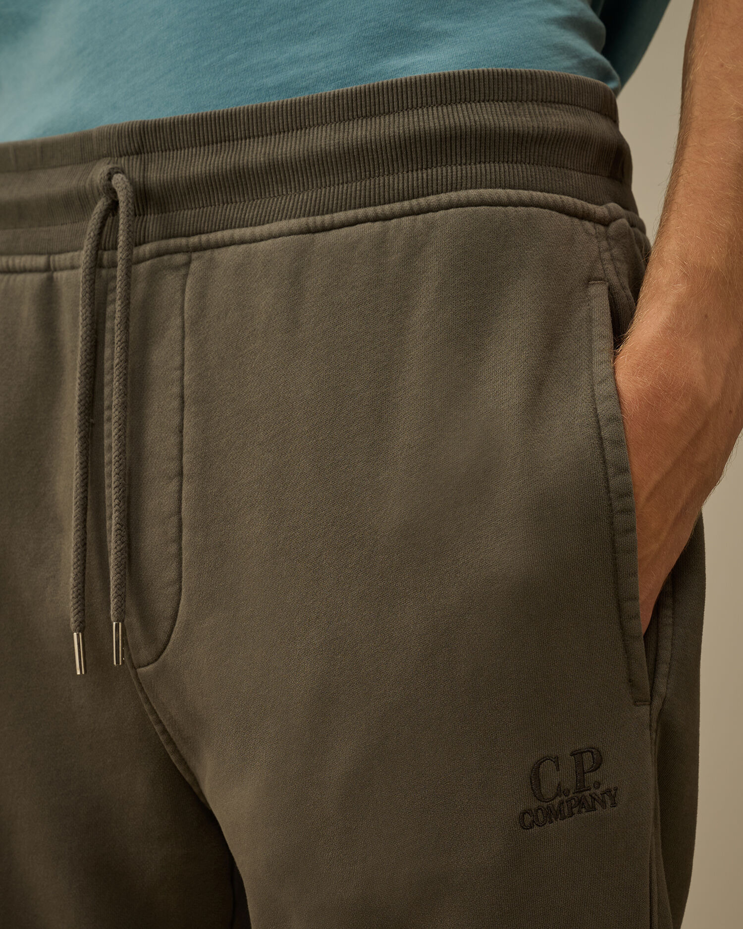Brushed and Emerized Diagonal Fleece Logo Sweatpants - 5