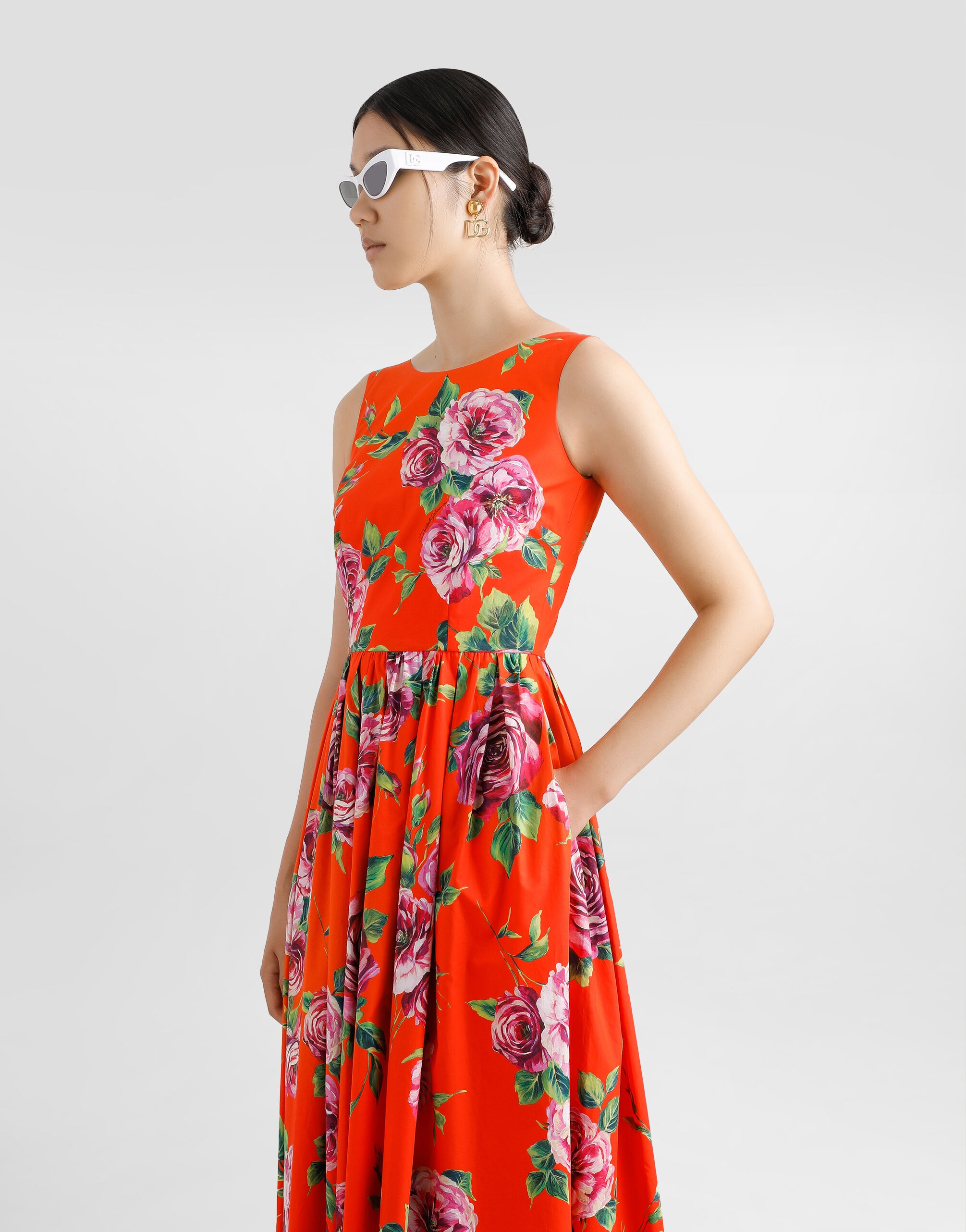 Cotton calf-length babydoll dress with rose print - 4