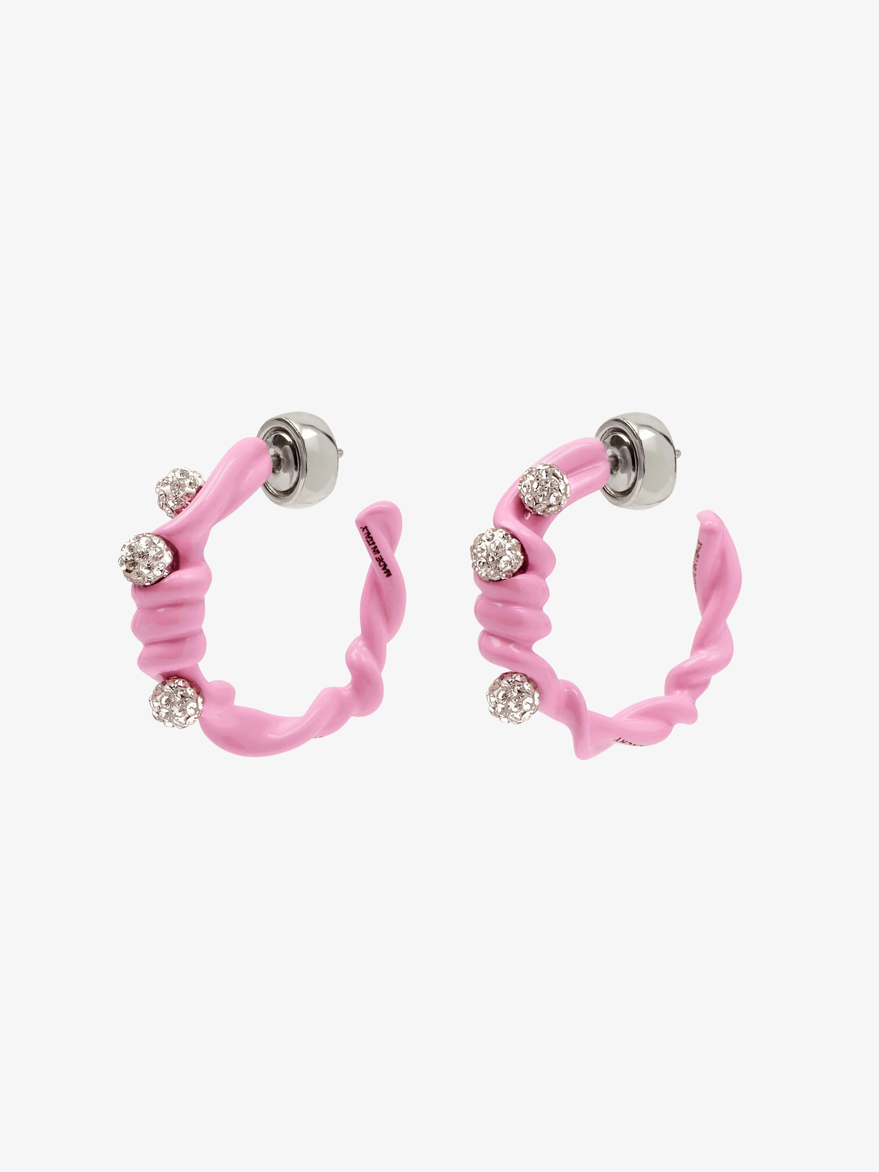 TWISTED EARRINGS IN METAL, ENAMEL AND CRYSTALS - 4