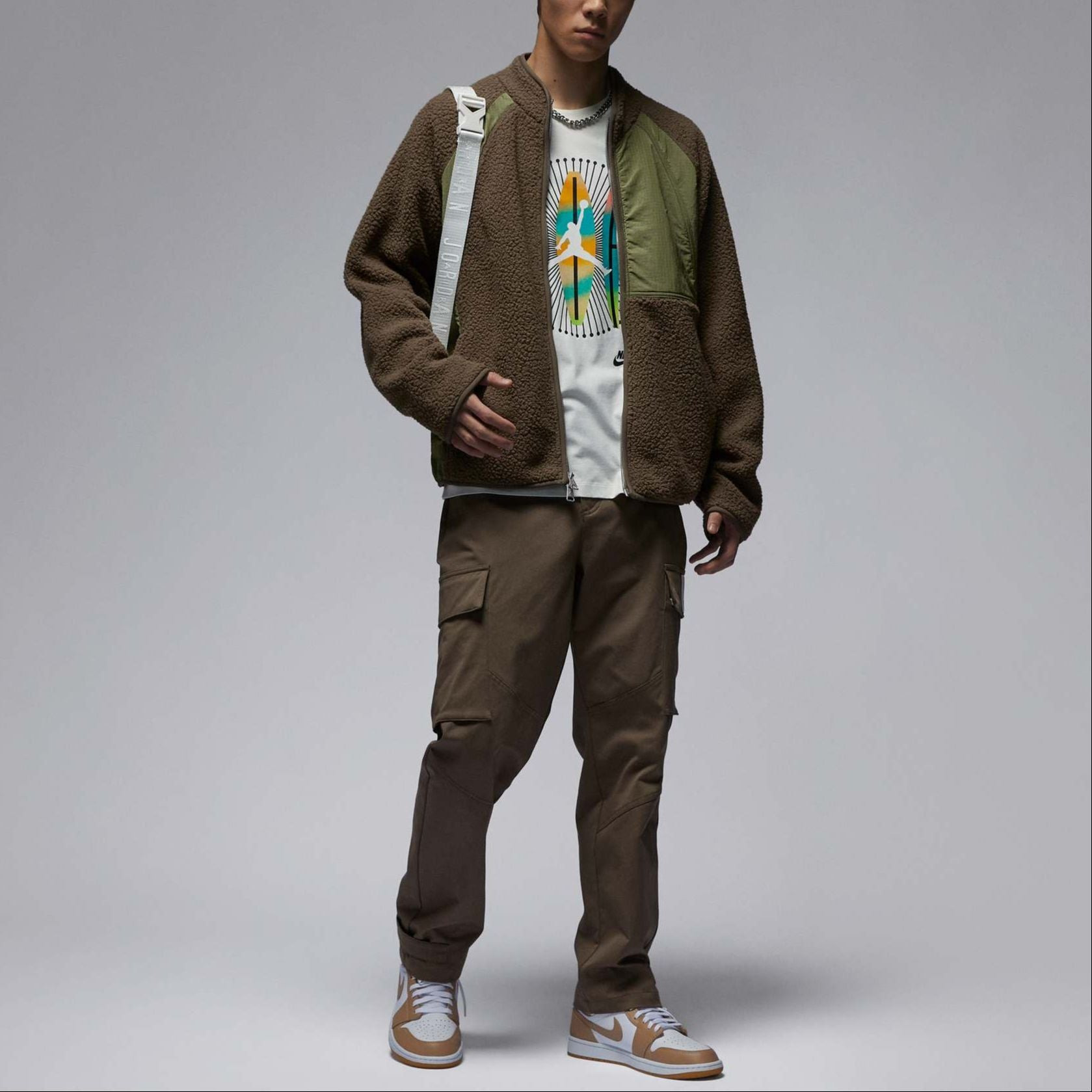 Air Jordan Long Sleeves Fleece Jacket 'Brown' FV8450-274 - 3