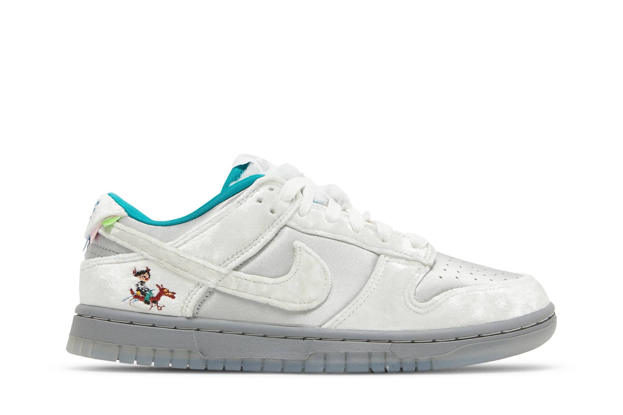 Wmns Dunk Low 'Ice' - 1