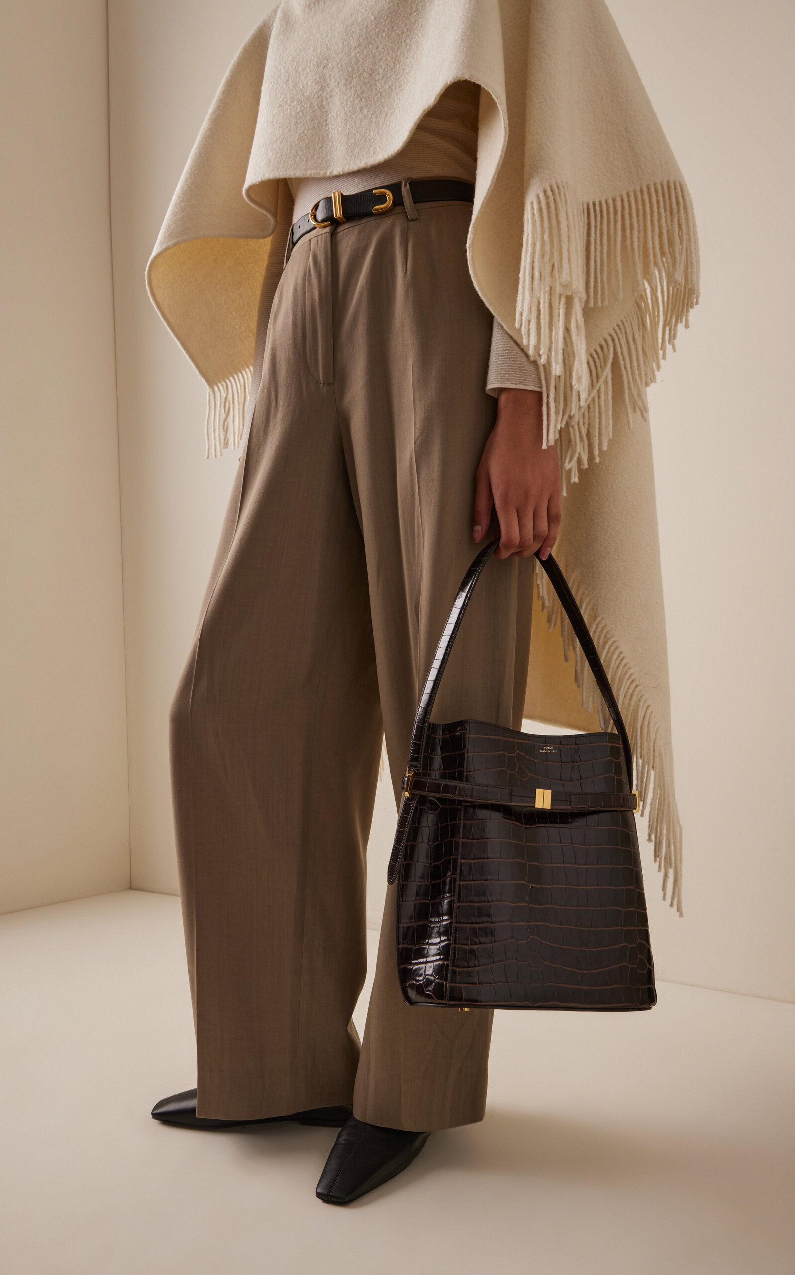 Belted Croco-embossed Bucket Bag brown - 2