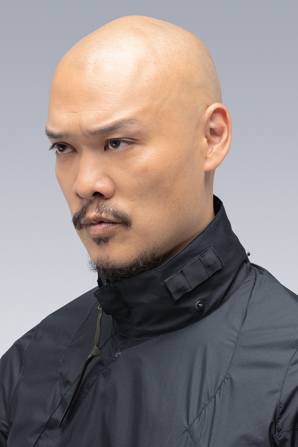 J82-WS 2L Gore-Tex Infinium™ Windstopper® Interops Coat Black - 21