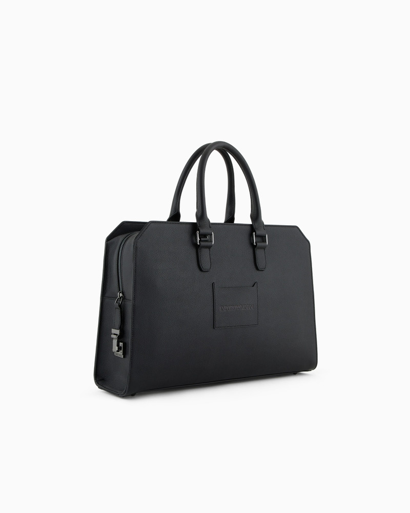 EMPORIO ARMANI TRAVEL & LUGGAGE outlook