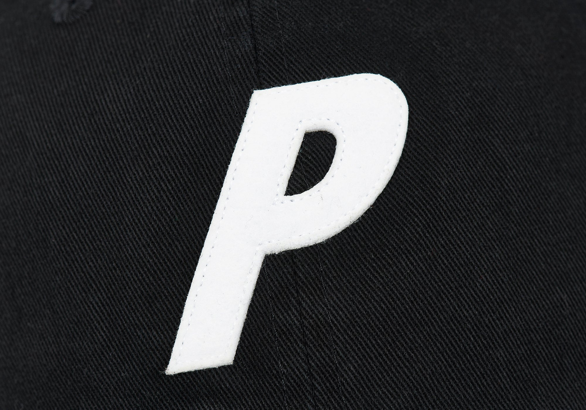 P 6-PANEL BLACK - 3