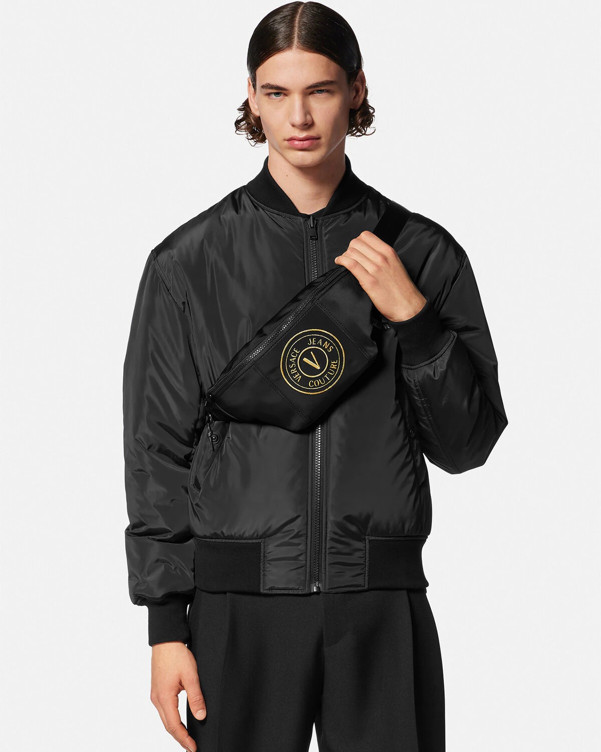 V-Emblem Belt Bag - 5