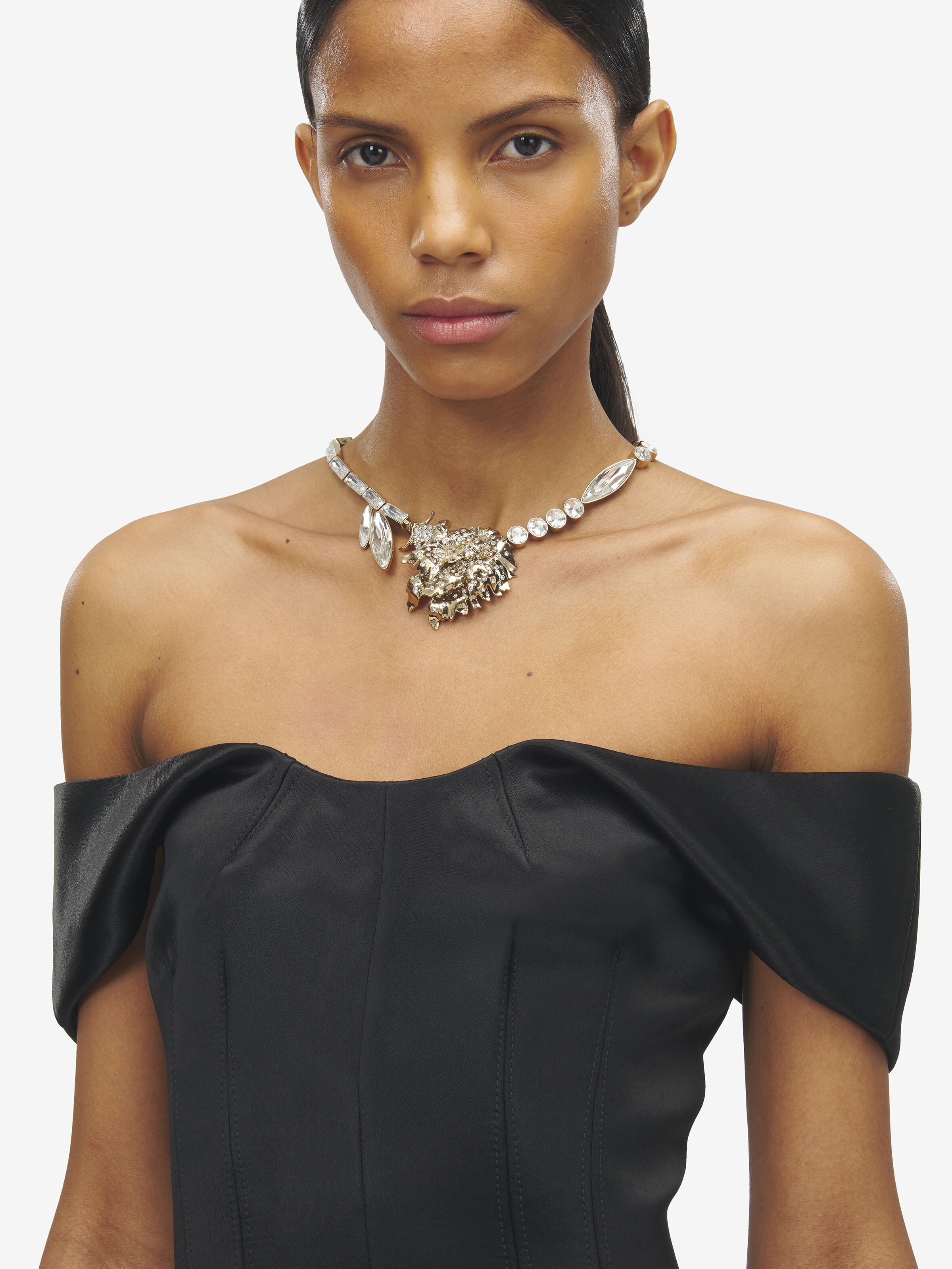 Carnation Choker - 2