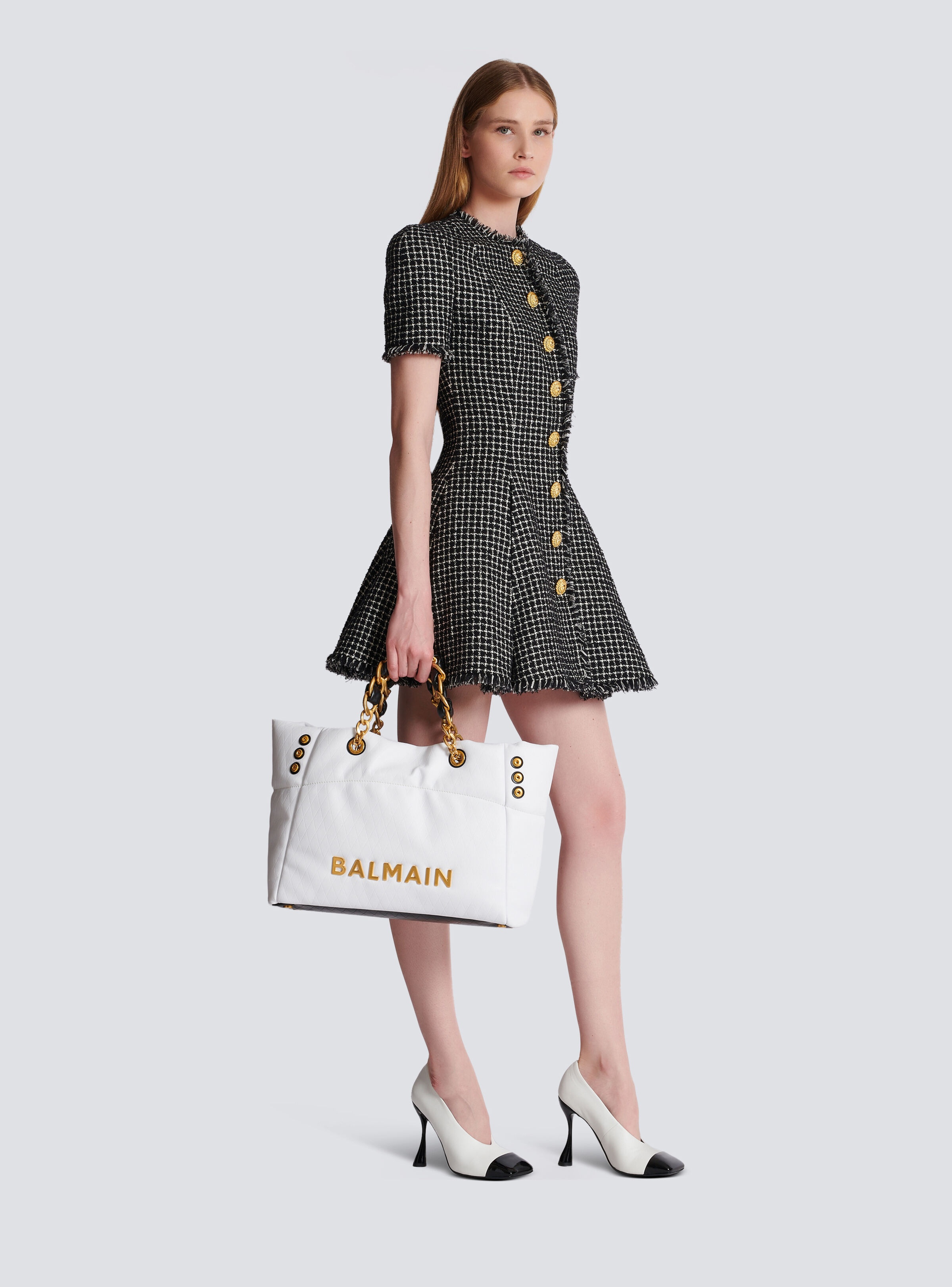 1945 Soft Tote bag in embossed calfskin with a Grid motif - 2