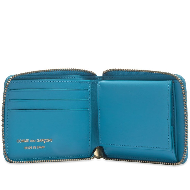 Comme Des Garçons Comme des Garcons SA7100 Classic Wallet outlook