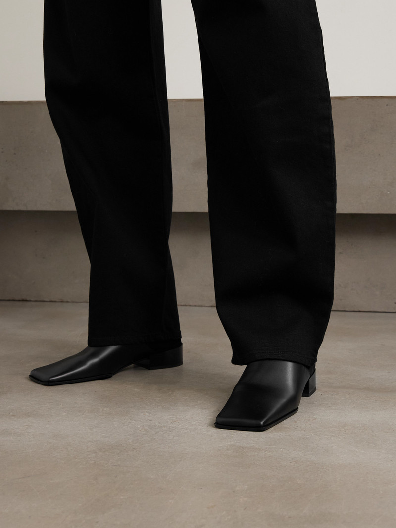 Alaïa Leather And Nubuck Loafers outlook