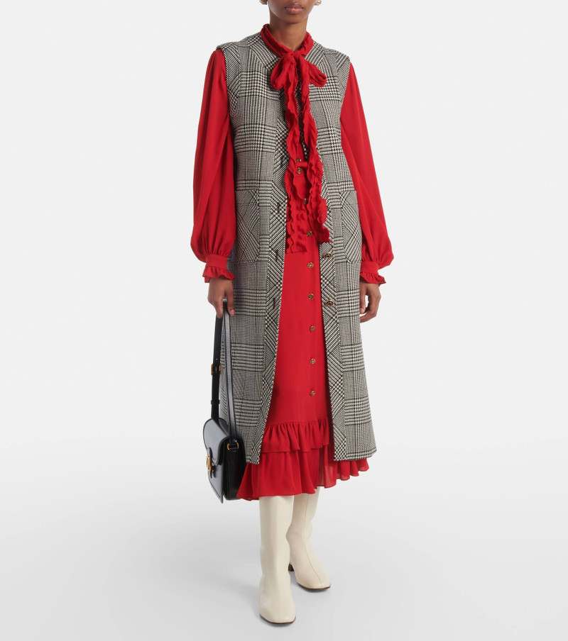 Valentino VLogo Signature leather boots outlook