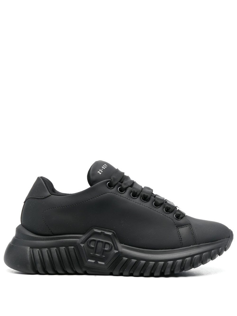 Supersonic low-top sneakers 1
