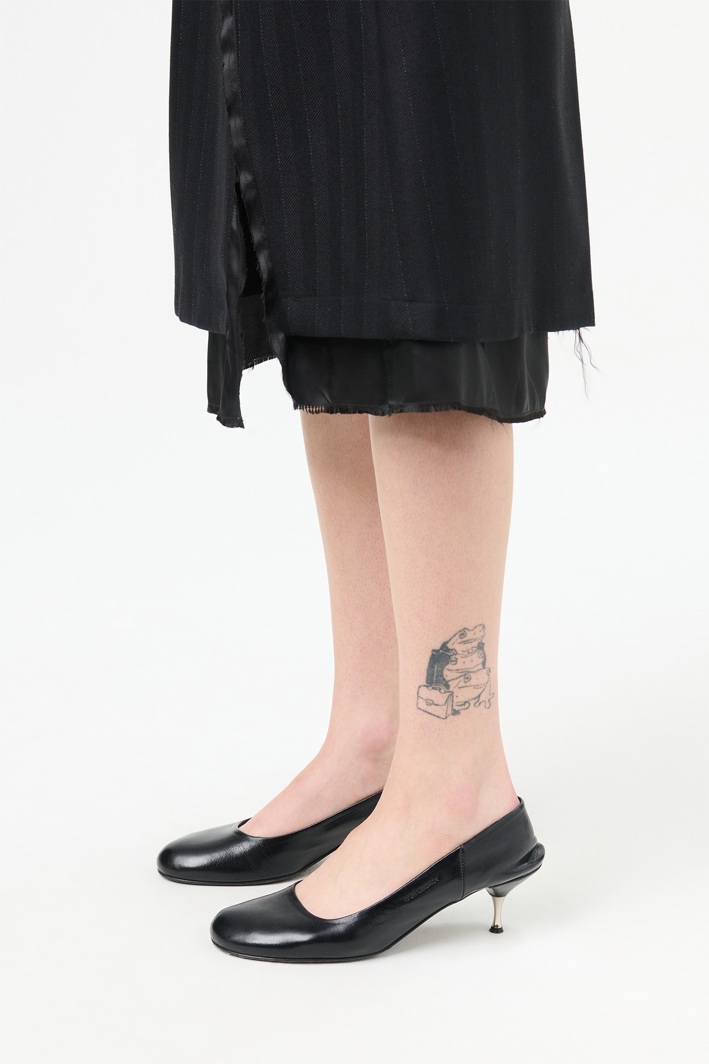 Declined Heel True Dye Black Leather - 5
