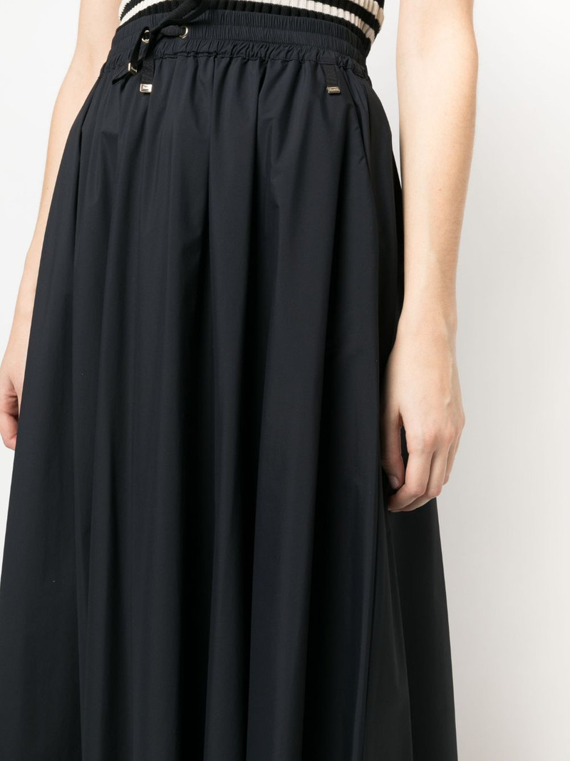 mid-length flared skirt 5