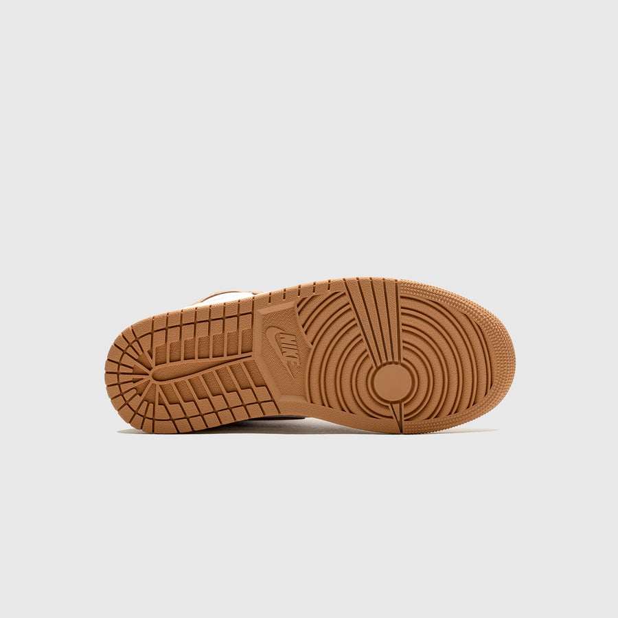 WMNS AIR JORDAN 1 HIGH OG "PRALINE" - 4