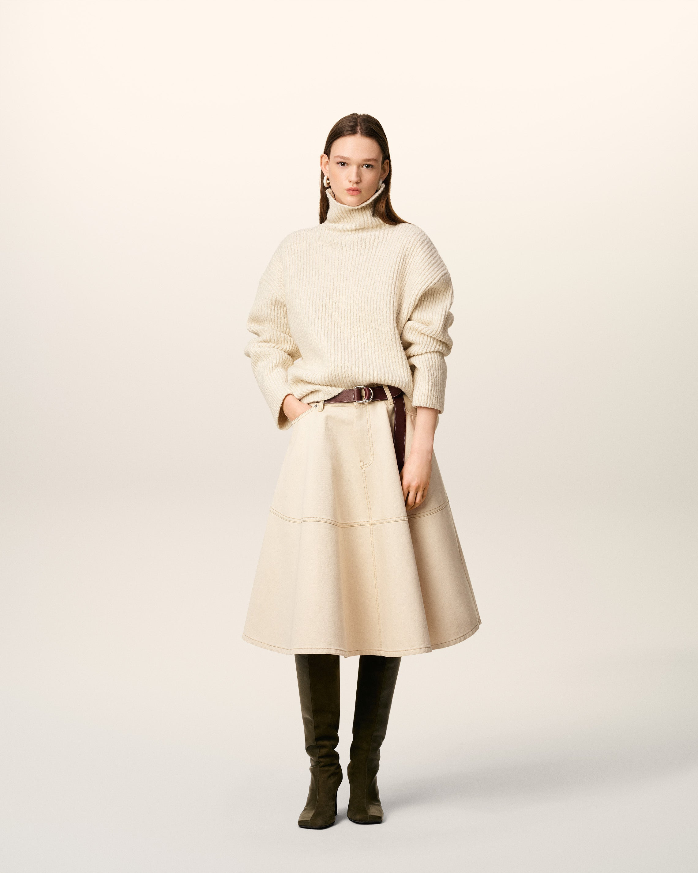 WHITE WOOL FUNNEL NECK SWEATER - 2