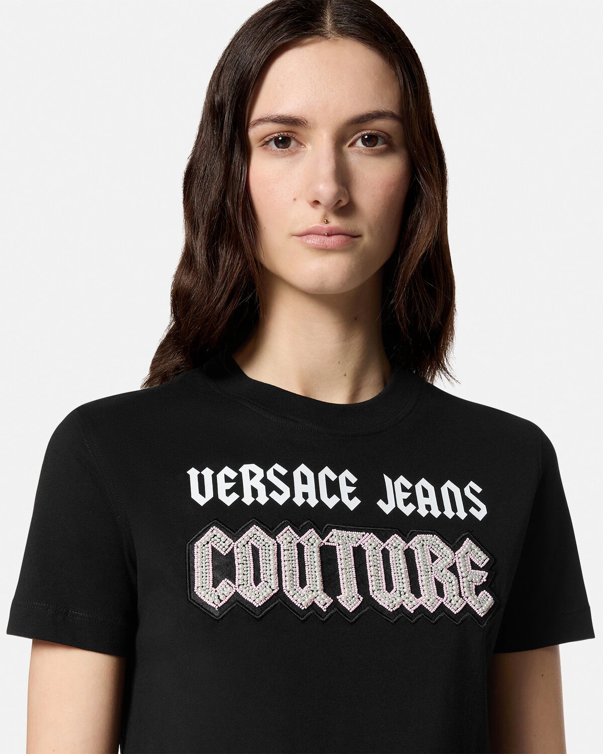 Tシャツ・カットソー Versace Jeans Couture Gothic Logo T-Shirt VERSACE JEANS COUTURE Gothic Logo T-Shirt | REVERSIBLE