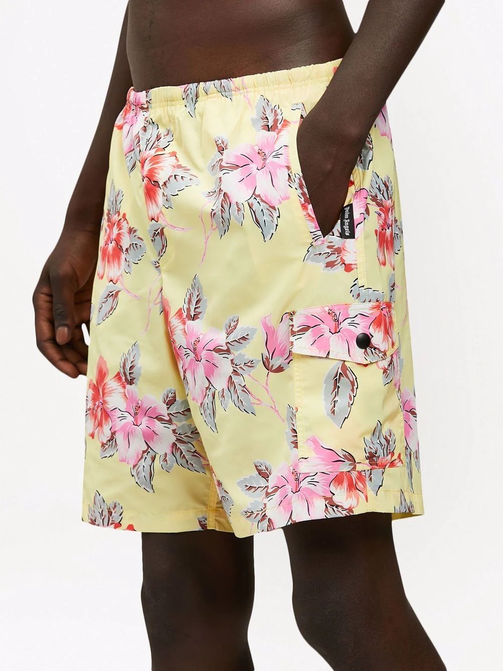 hibiscus-print cargo swim shorts - 5