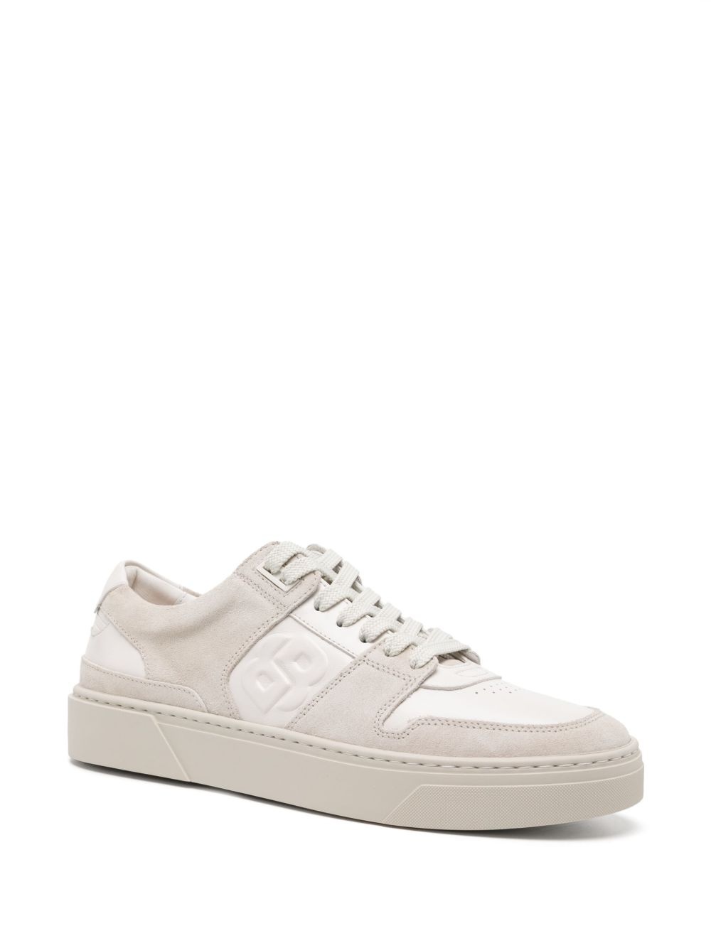 gray tennis sneakers - 2