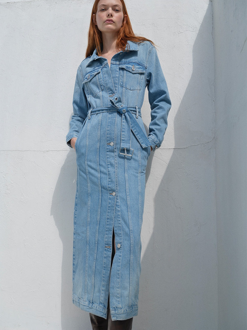 The Overlong Trucker in Willeby 2