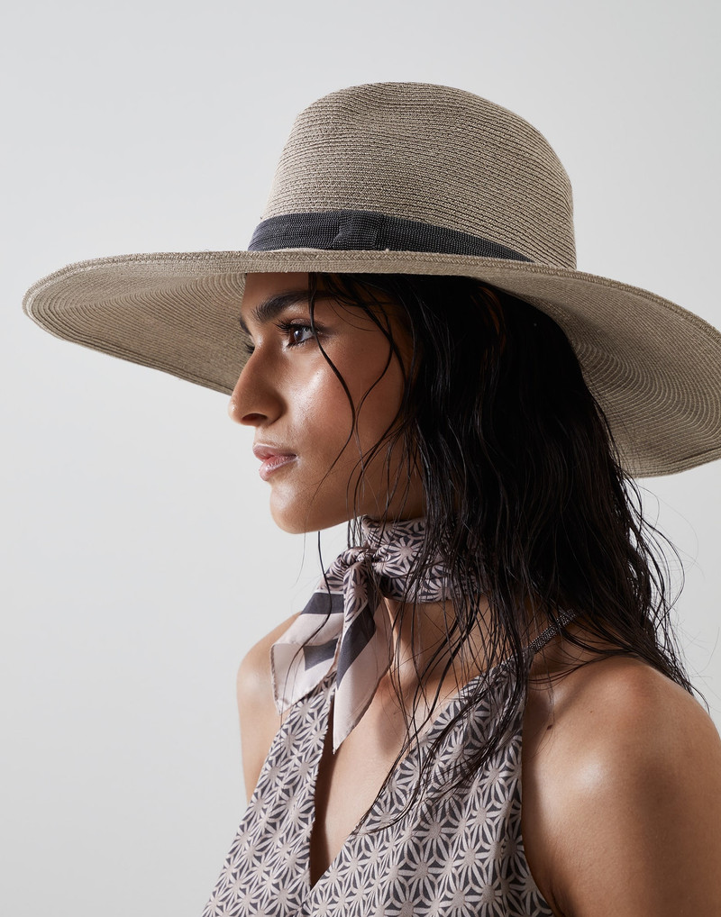 Hemp and cotton hat with precious band 3