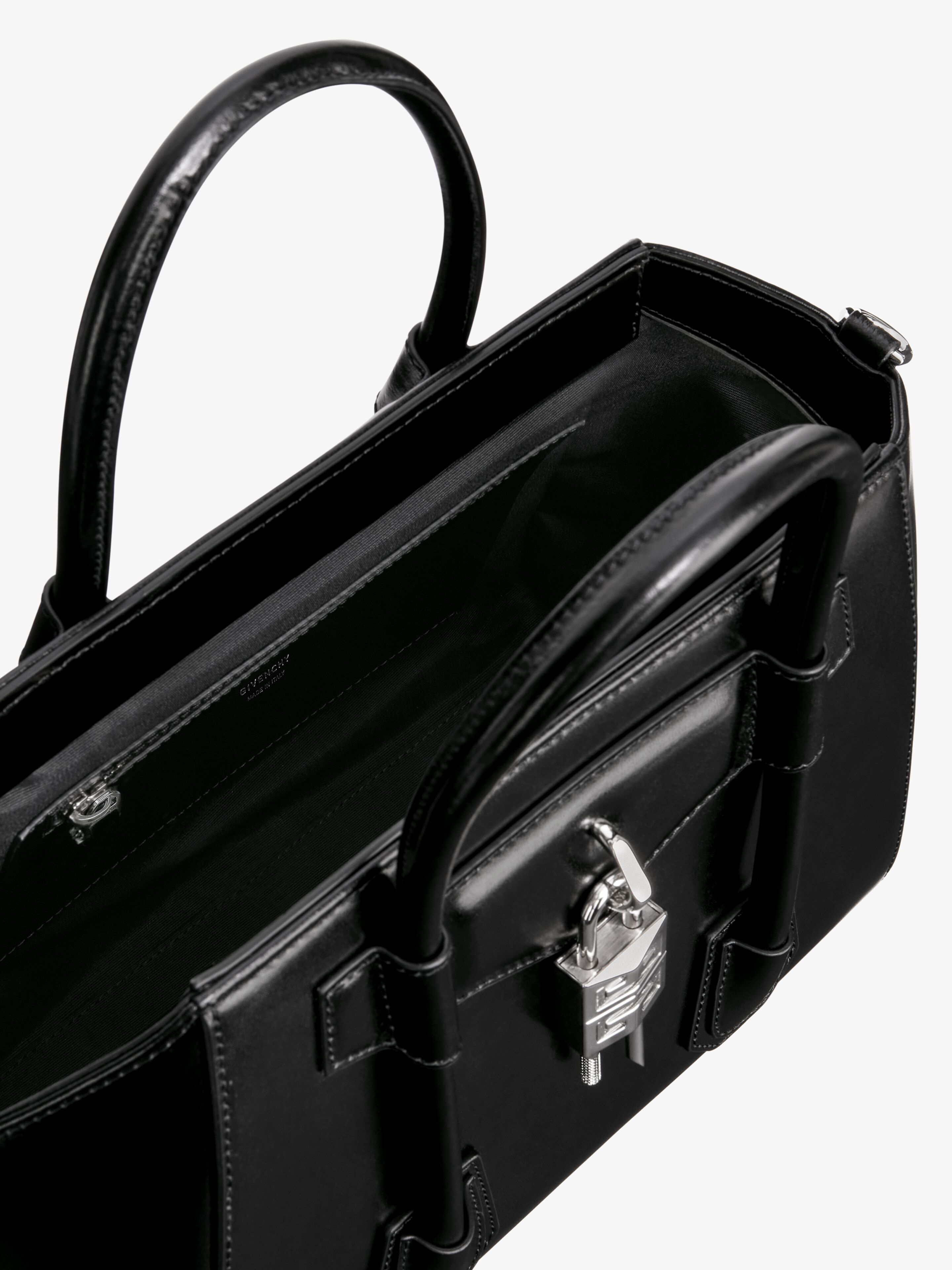 SMALL ANTIGONA LOCK BAG IN BOX LEATHER - 6