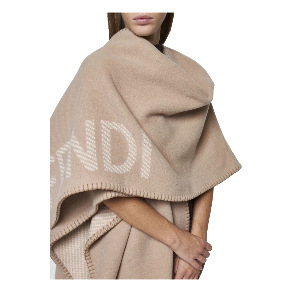 FENDI BEIGE WOOL CASHMERE PONCHO WOMEN | miinto | REVERSIBLE
