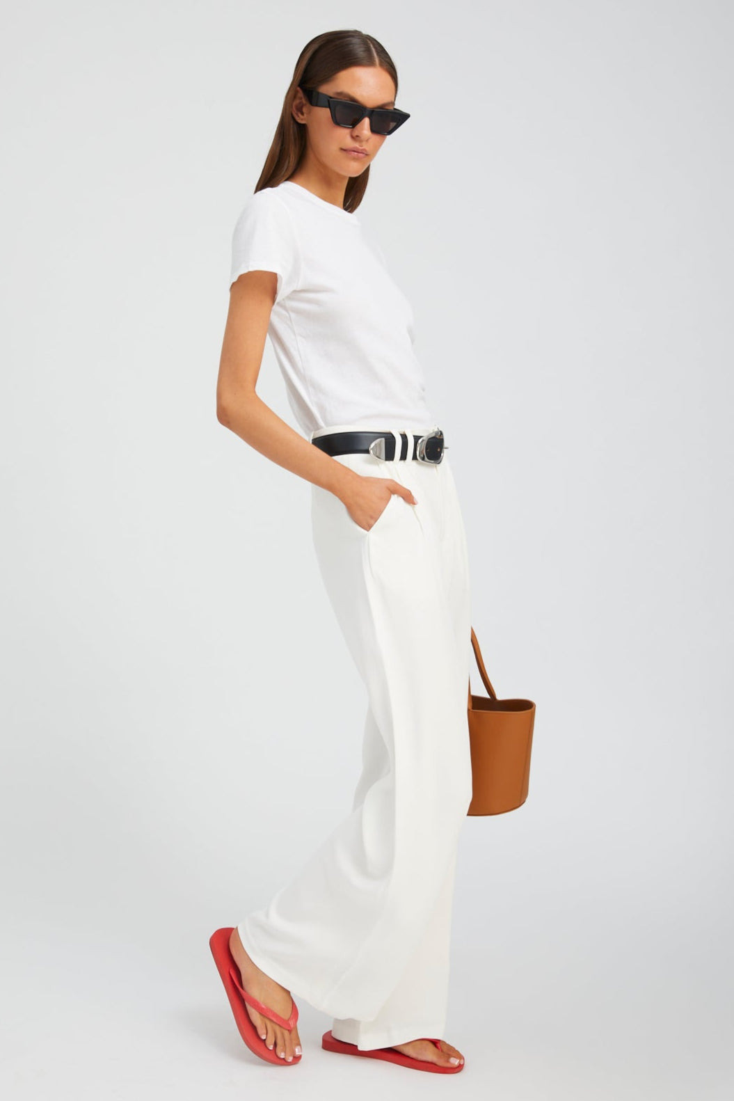 WHITE CREPE PLEATED TROUSERS - 2