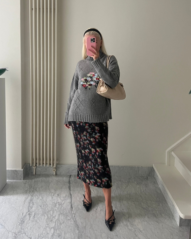 BERNADETTE Pull Sharon outlook