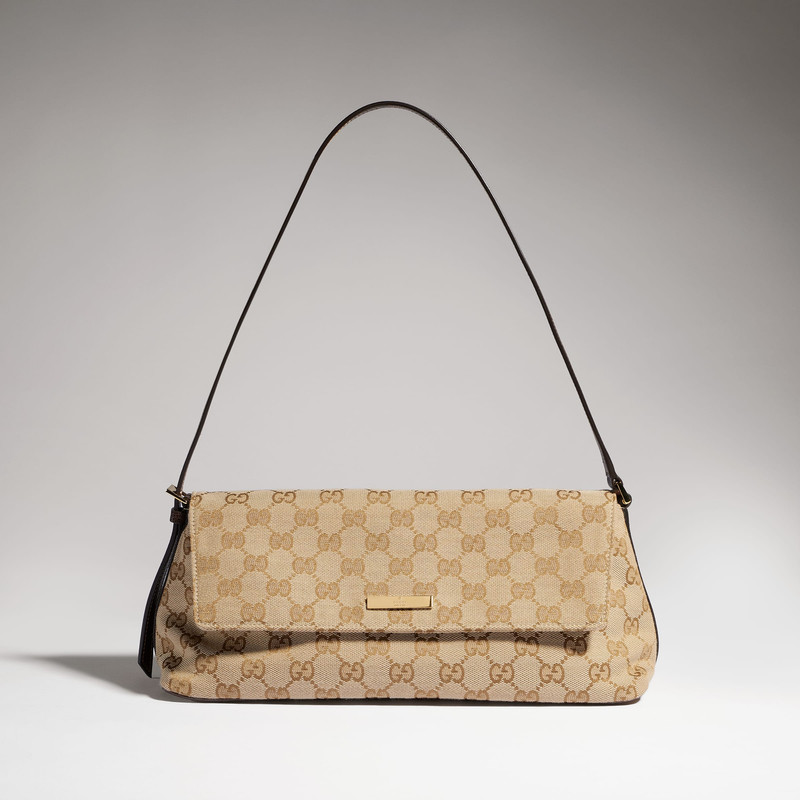 Medium shoulder bag with Gucci plaque - 1