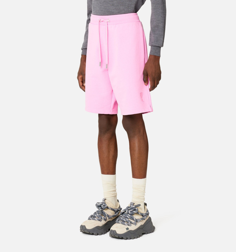 AMI Paris Ami de Coeur Short outlook