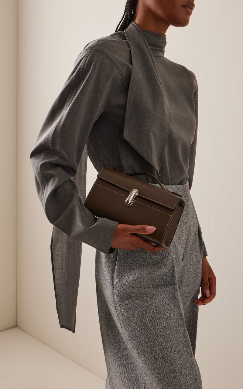 SAVETTE The Symmetry Leather Pochette brown outlook