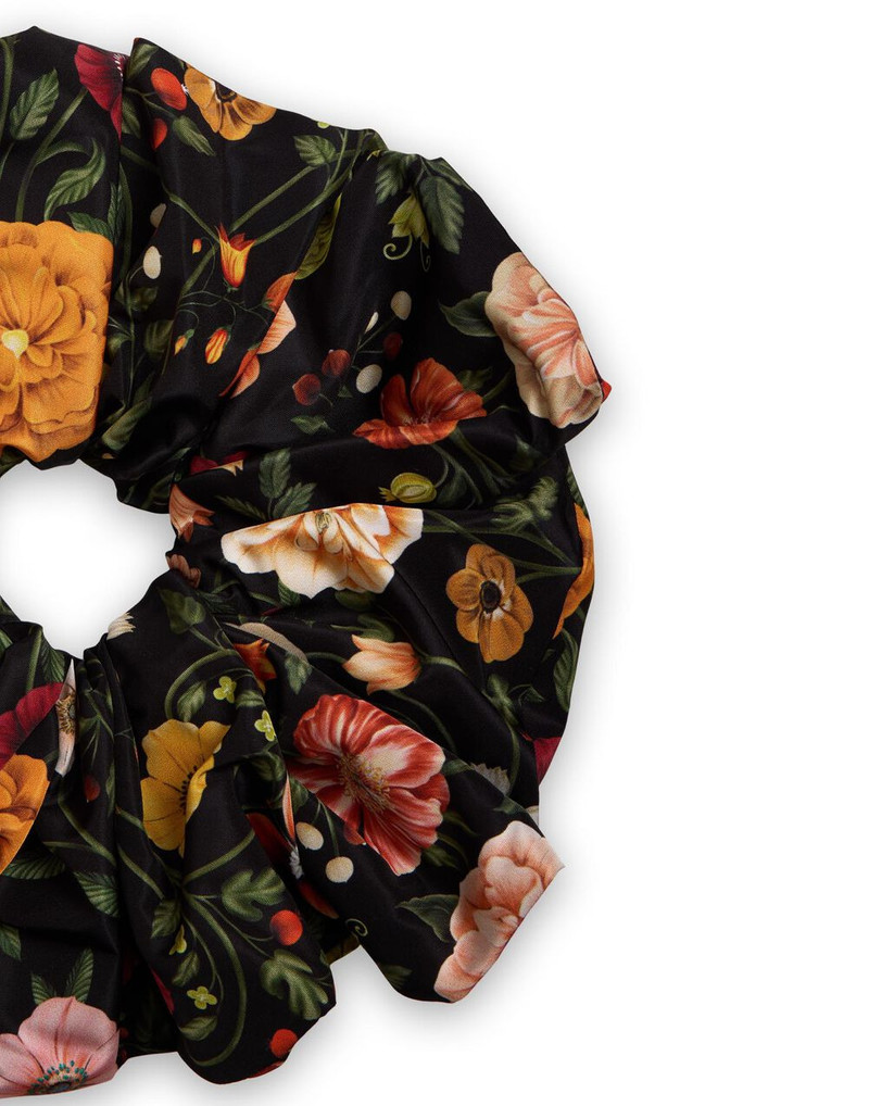 Giga Scrunchie 3